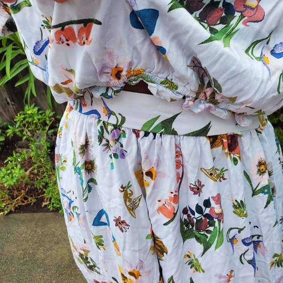 70th Anniversary Alice In Wonderland Top And Skirt Disney - Picture 4 of 9